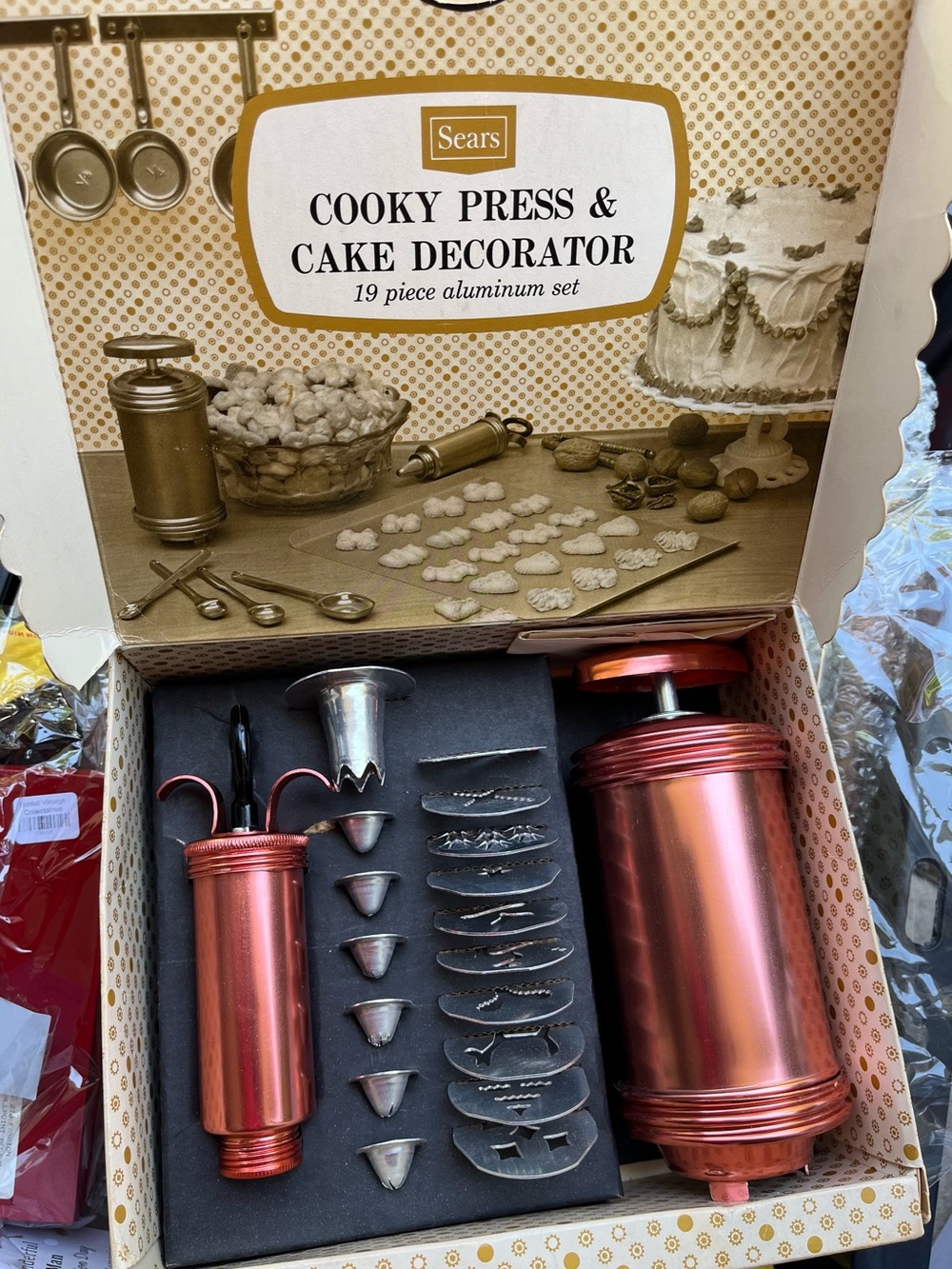 Vintage Sears Cooky Press Cake Decorator Complete 19 Piece Set